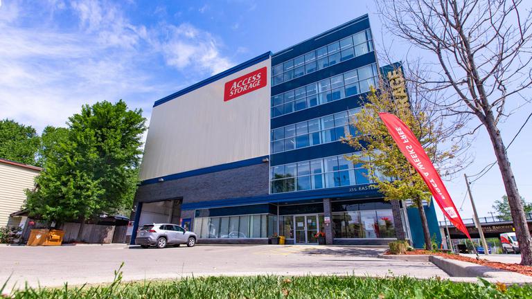 Rent downtown Toronto storage units at 356 Eastern Ave. We offer a wide-range of affordable self storage units and your first 4 weeks are free!
