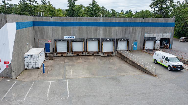 Rent Victoria storage units at 3934 Quadra Street Unit #110. We offer a wide-range of affordable self storage units and your first 4 weeks are free!