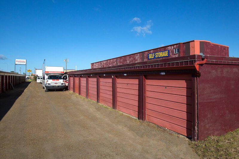 Rent Nisku storage units at 705 11 Ave. We offer a wide-range of affordable self storage units and your first 4 weeks are free!