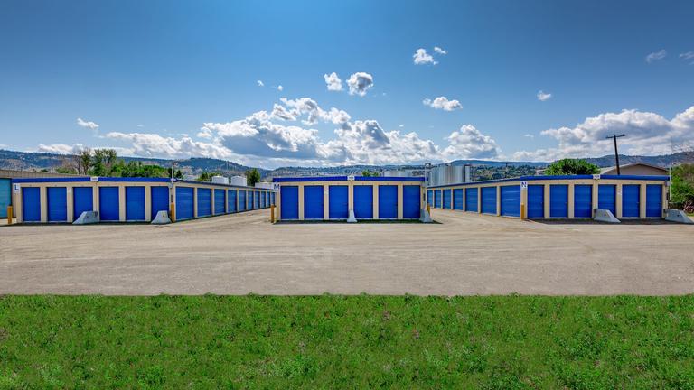 Rent Kamloops storage units at 651 Athabasca St W. We offer a wide-range of affordable self storage units and your first 4 weeks are free!