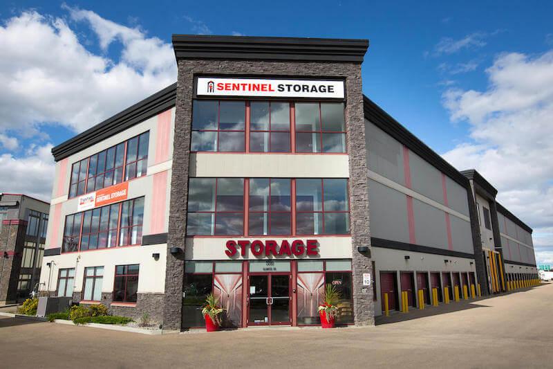 La succursale Access Storage – Edmonton Sud-Ouest, située au 2260 Ellwood Drive S.-O., a la solution d’entreposage qu’il vous faut. Réservez dès aujourd’hui!