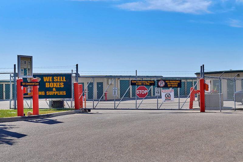 Rent Calgary storage units at 130 Commercial Ct. We offer a wide-range of affordable self storage units and your first 4 weeks are free!