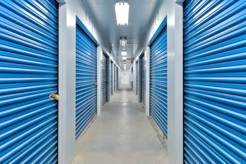 Rent Whitchurch-Stouffville storage units at 12230 Kennedy Road. We offer a wide-range of affordable self storage units and your first 4 weeks are free!