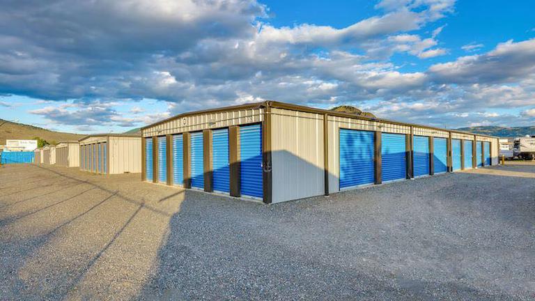Rent Kamloops storage units at 1298 Kootenay Way. We offer a wide-range of affordable self storage units and your first 4 weeks are free!