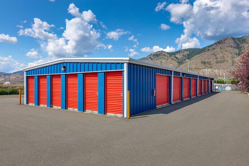 Rent Kamloops storage units at 10055 Dallas Drive. We offer a wide-range of affordable self storage units and your first 4 weeks are free!
