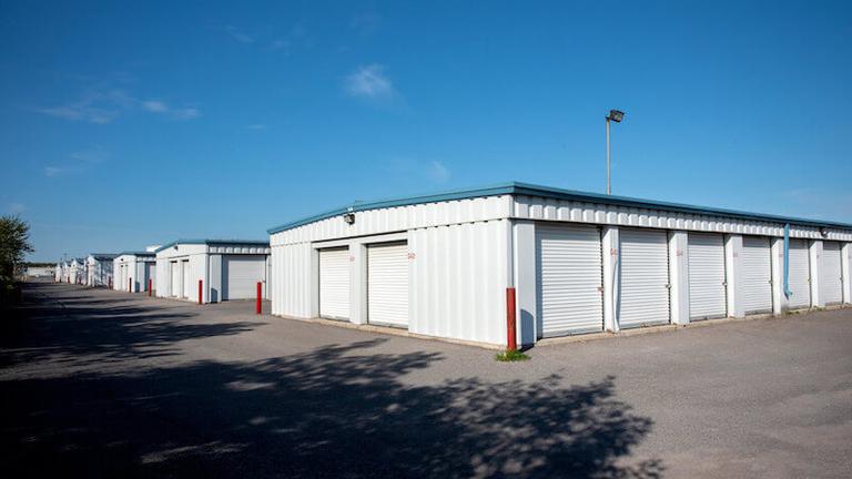 Rent Nepean storage units at 56 Bongard Ave. We offer a wide-range of affordable self storage units and your first 4 weeks are free!