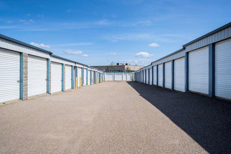 Rent Fort McMurray McKenzie storage units at 170 Maclennan Crescent. We offer a wide-range of affordable storage units and your first 4 weeks are free