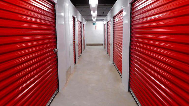 Visit Access Storage's Kitchener location if you want to rent storage units. We offer a range of affordable self-storage units and your first 4 weeks are free!
